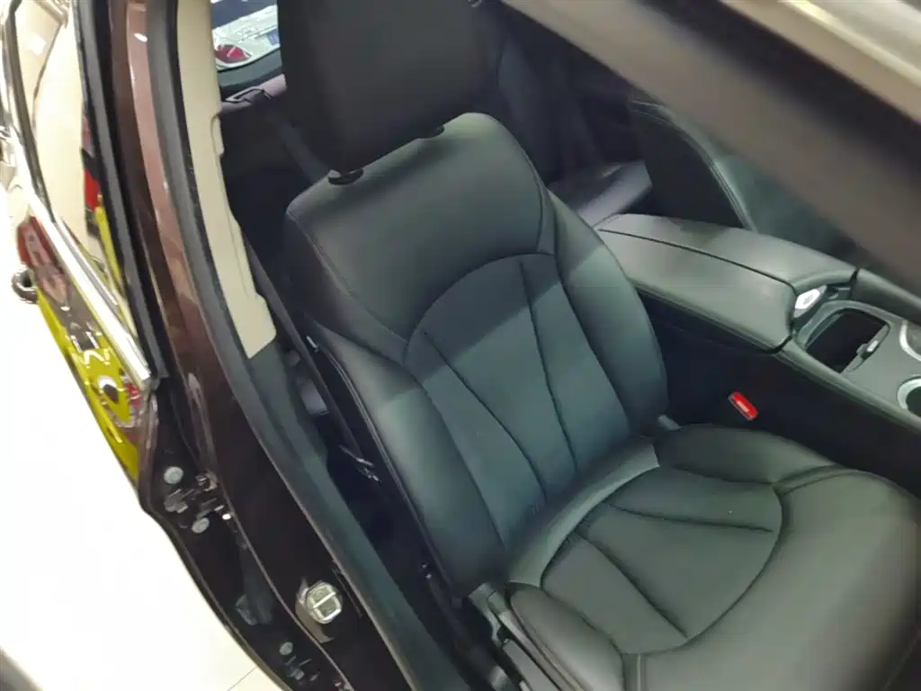 Buick Envision Plus 2020 — фото 25