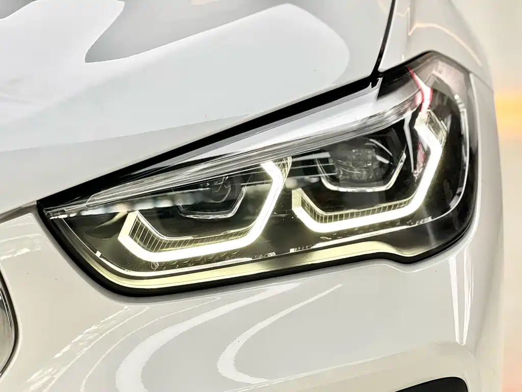 BMW X1 2021 — фото 17