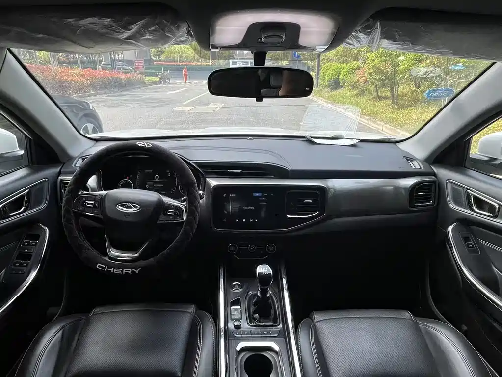 Chery Tiggo 8 2018 — фото 10
