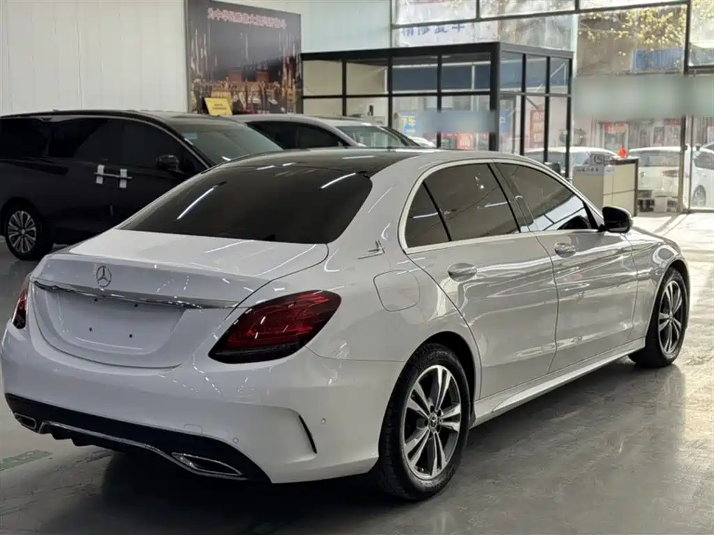 Mercedes-Benz C-Class 2021 — фото 8