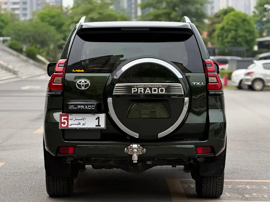 Toyota Prado 2016 — фото 3
