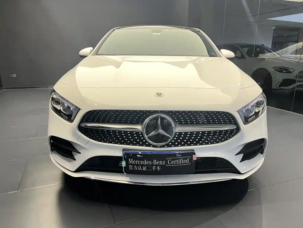 Mercedes-Benz A-Class 2022 — фото 2