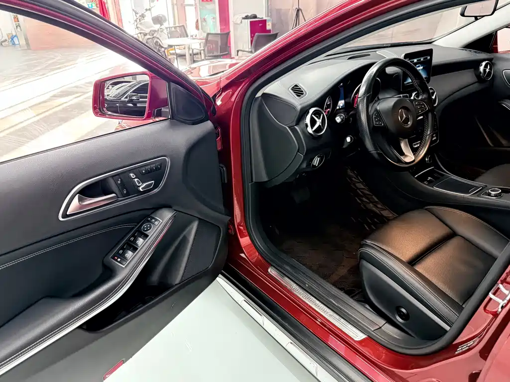 Mercedes-Benz GLA 2019 — фото 22