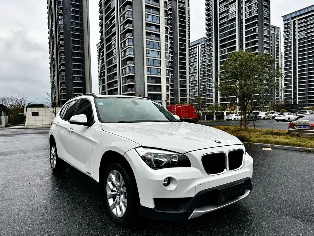 BMW X1 2014 — фото 3