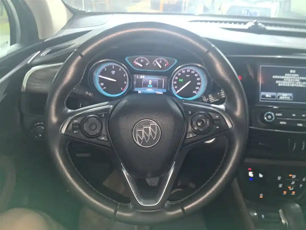Buick Envision Plus 2016 — фото 10
