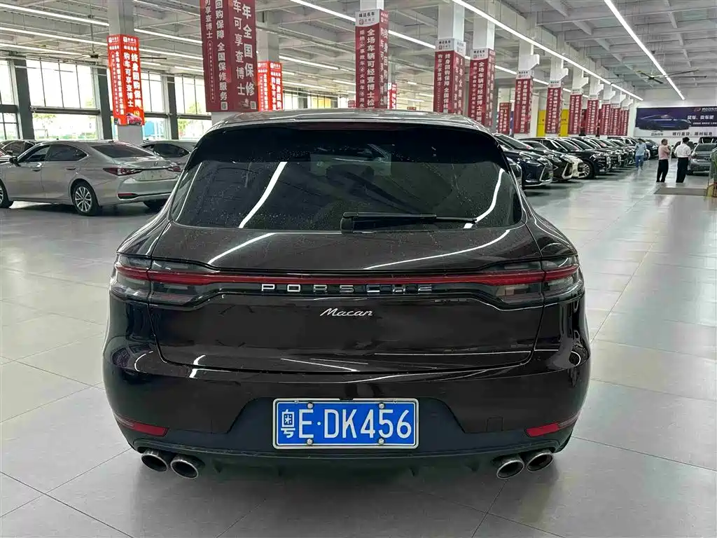 Porsche Macan 2020 — фото 4