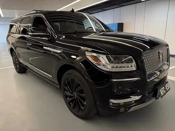 Lincoln Navigator 2020