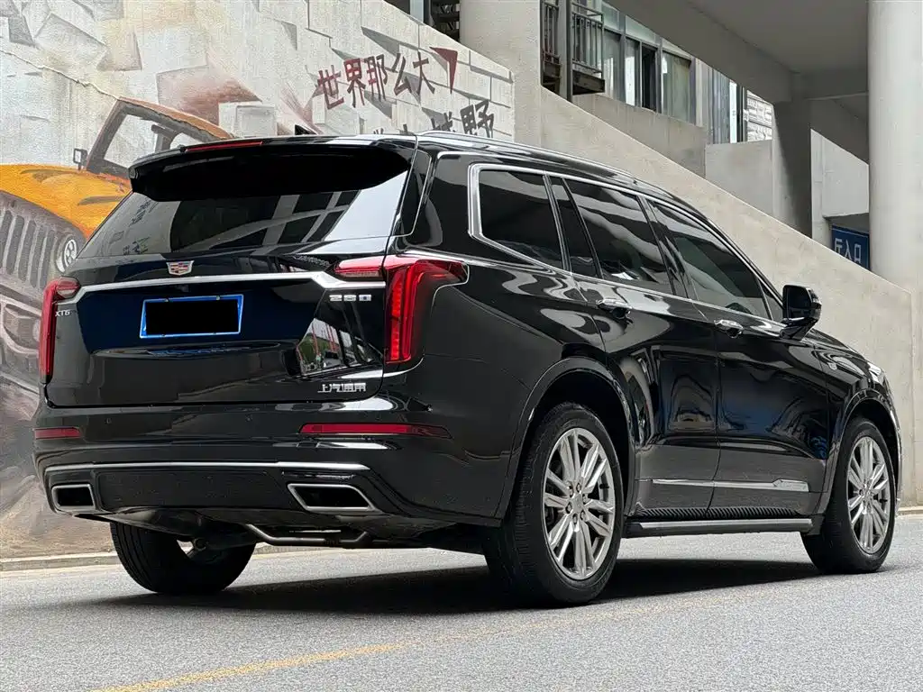 Cadillac XT6 2022 — фото 5