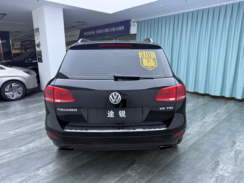 Volkswagen Touareg 2015 — фото 11