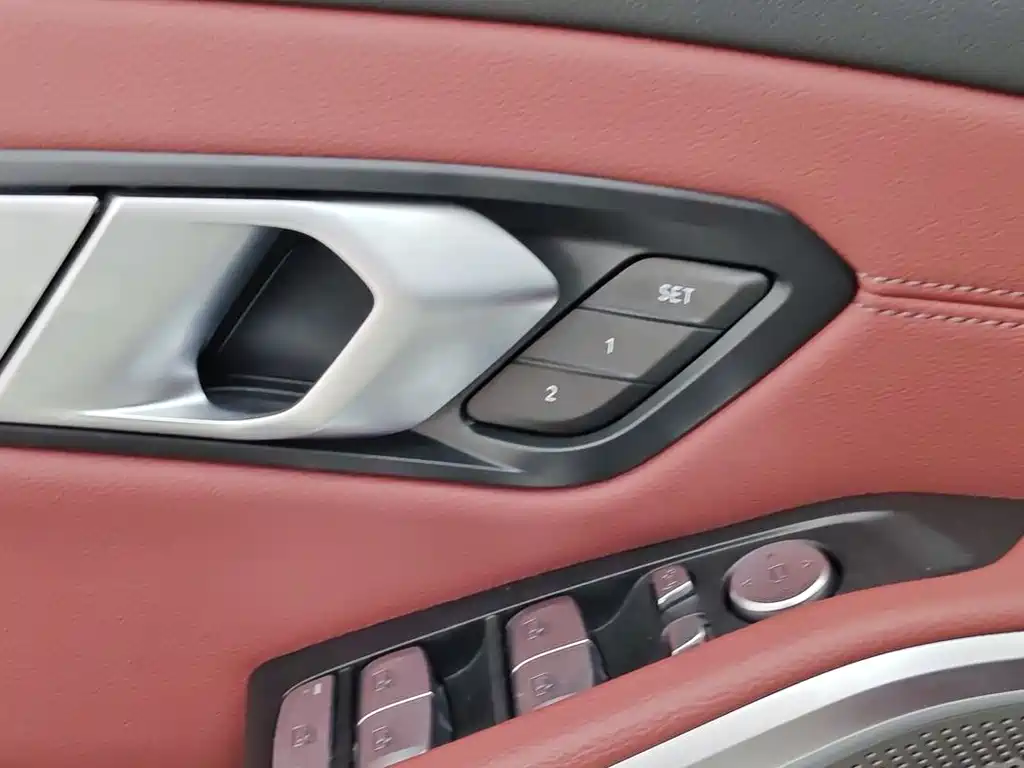 BMW 3 Series 2023 — фото 15