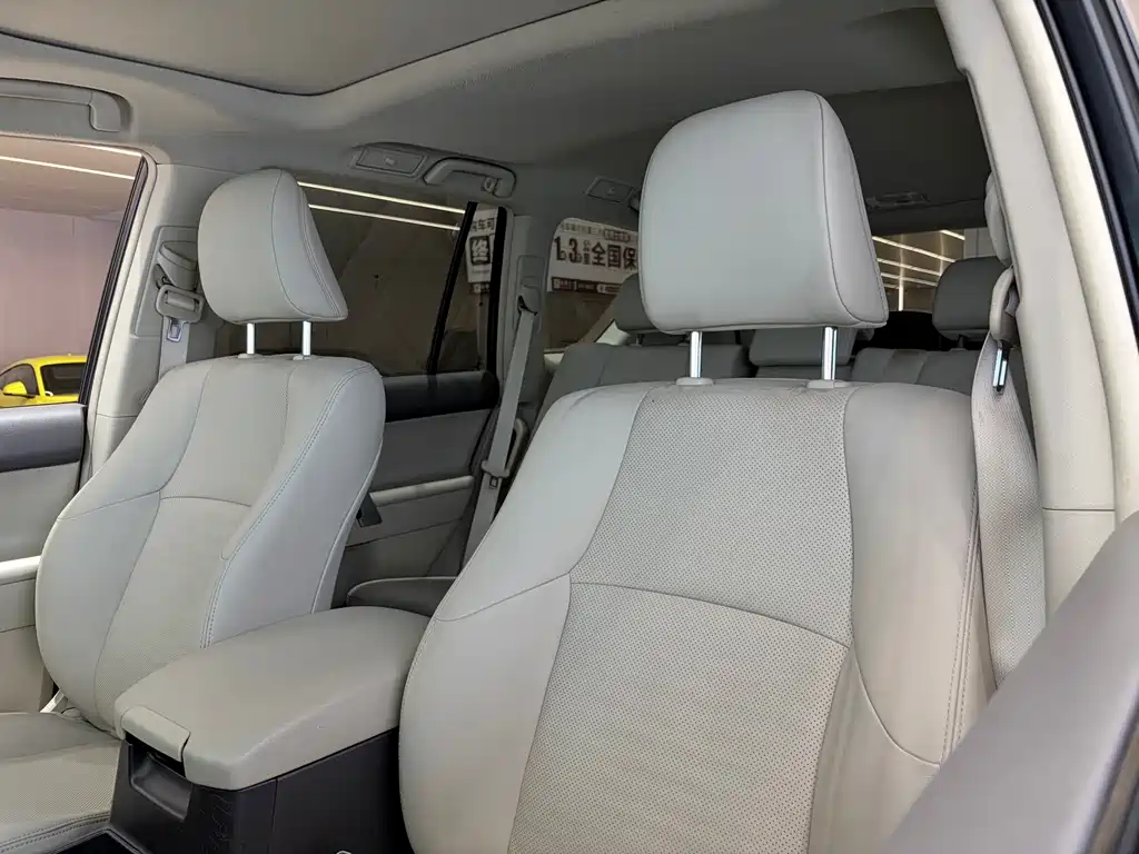 Toyota Prado 2018 — фото 11