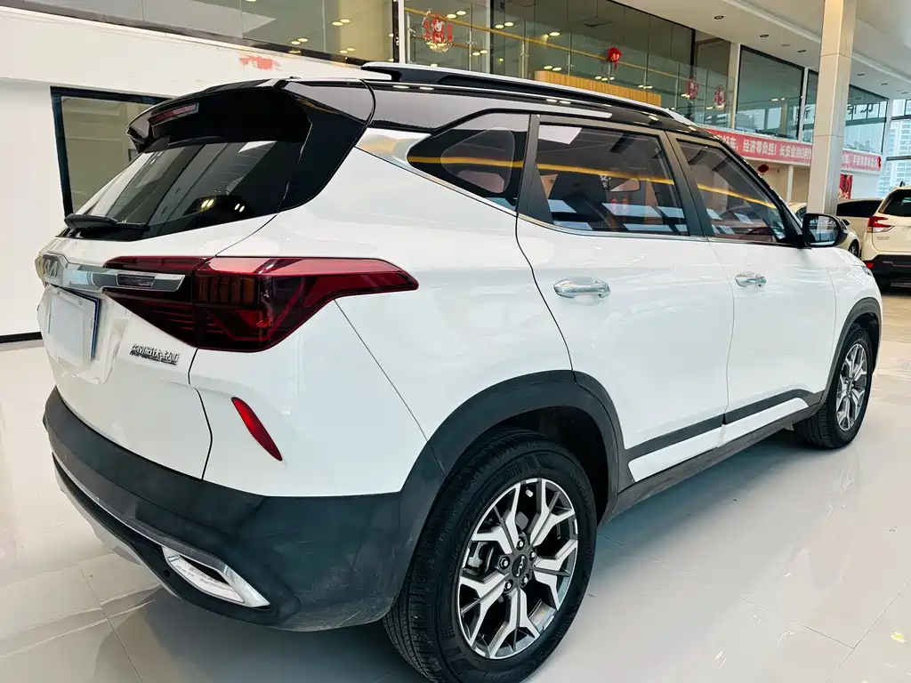 Kia KX3 2021 — фото 5