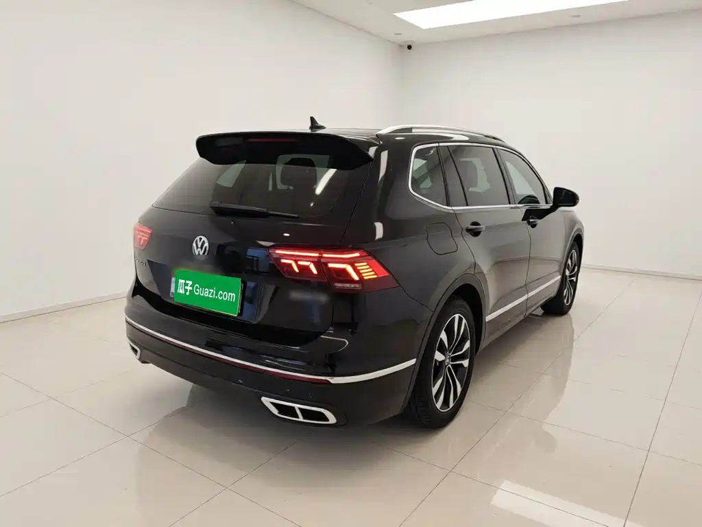 Volkswagen Tiguan L 2022