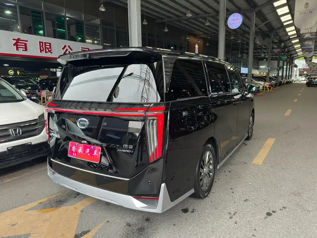 GAC Motor Trumpchi M8 2022 — фото 4
