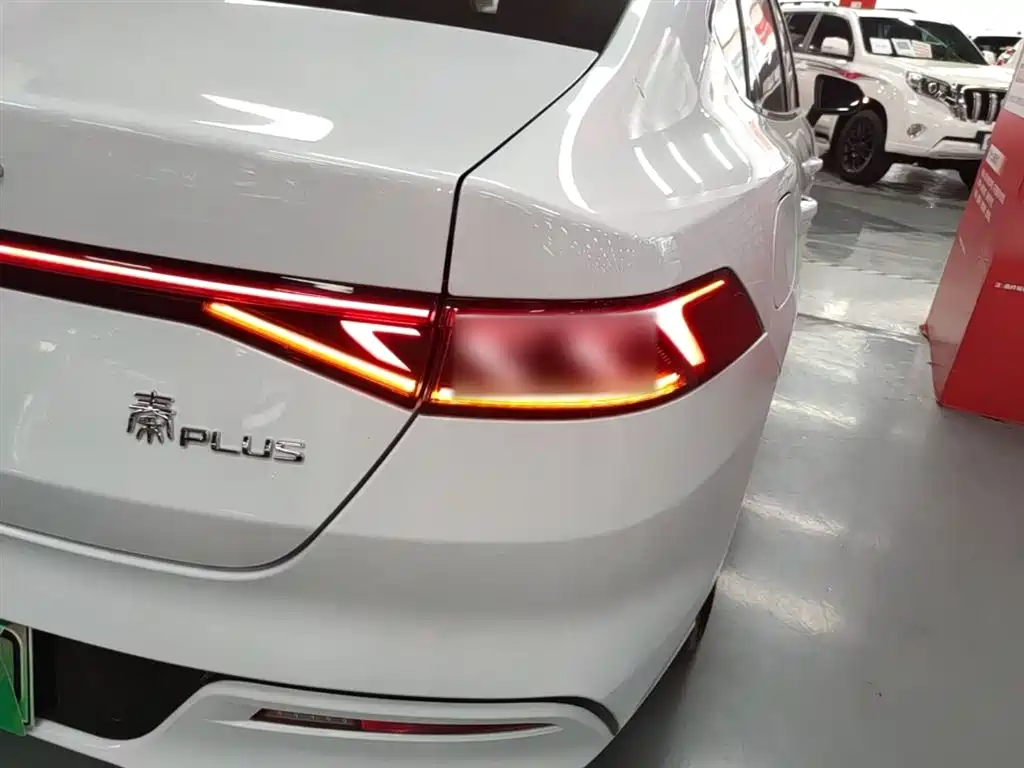 BYD Qin PLUS 2024 — фото 8