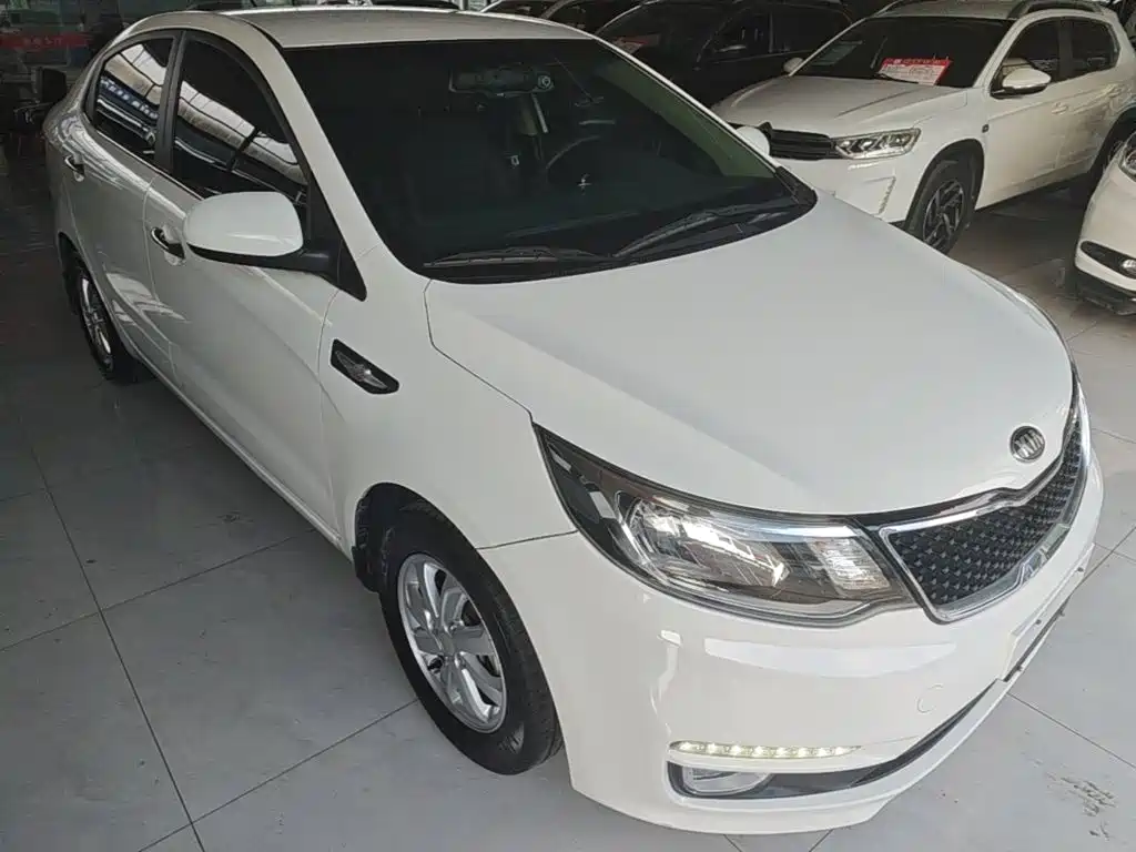 Kia K2 2015