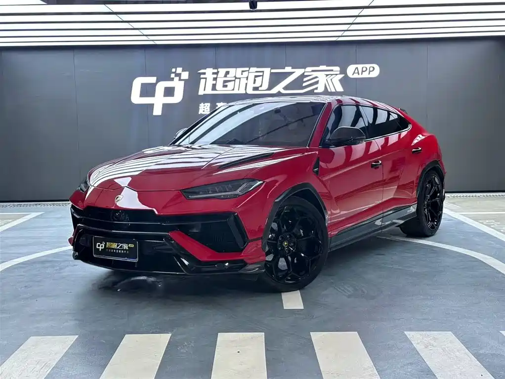 Lamborghini Urus 2023 — фото 1