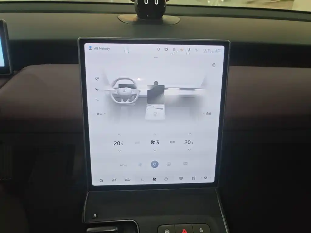 NIO ET5T 2024