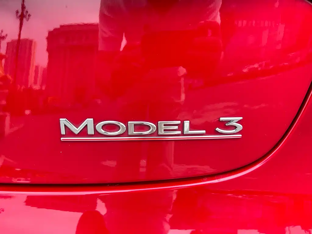 Tesla Model 3 2021 — фото 8