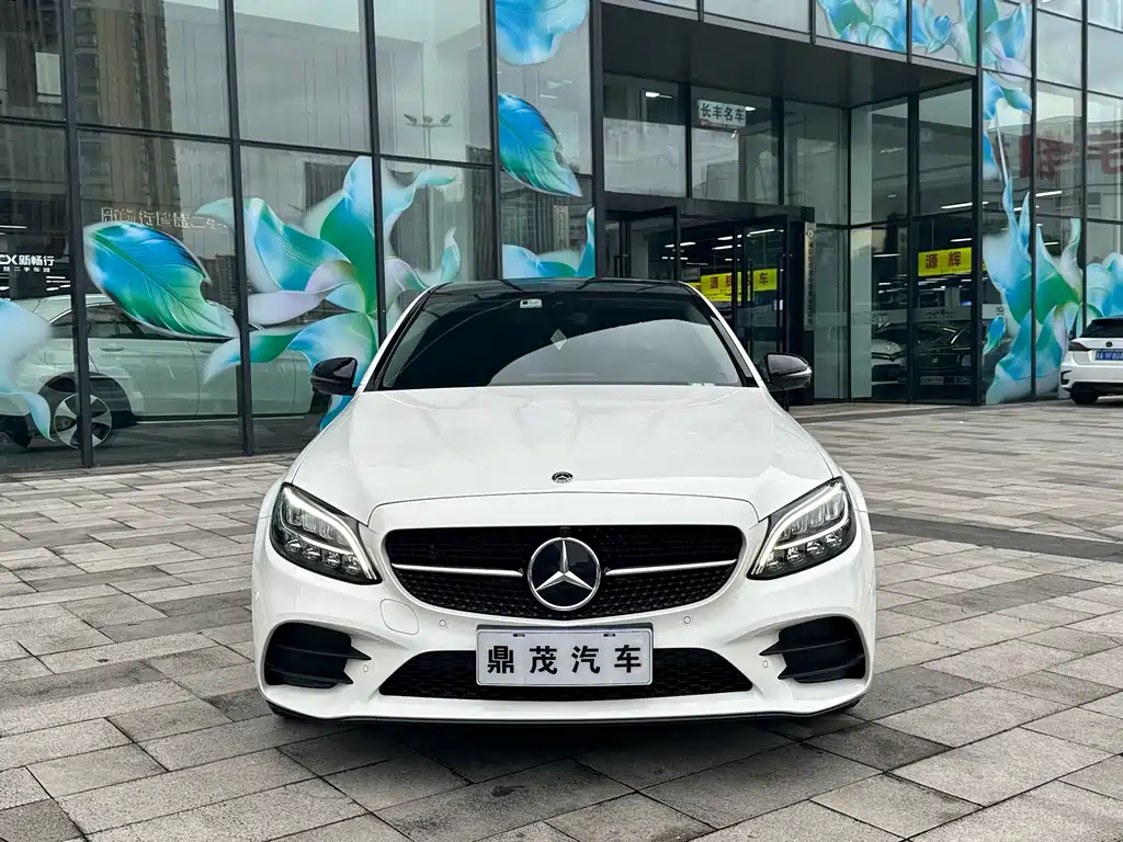 Mercedes-Benz C-Class 2021