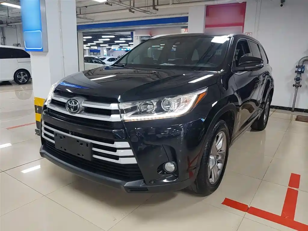 Toyota Highlander 2020 — фото 2