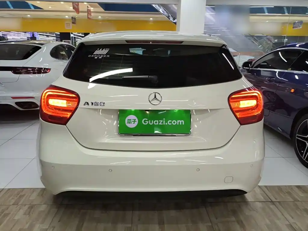 Mercedes-Benz A-Class 2015