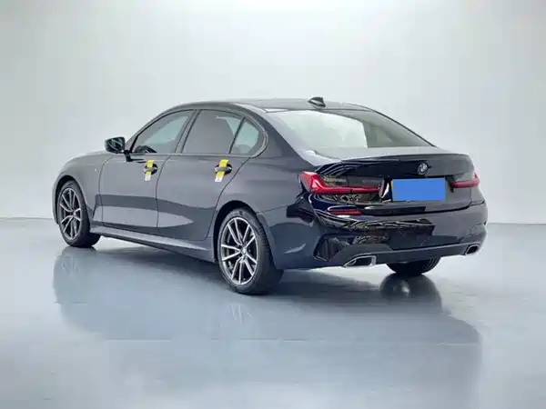 BMW 3 Series 2021