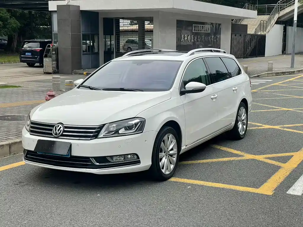 Volkswagen Magotan 2015 — фото 1