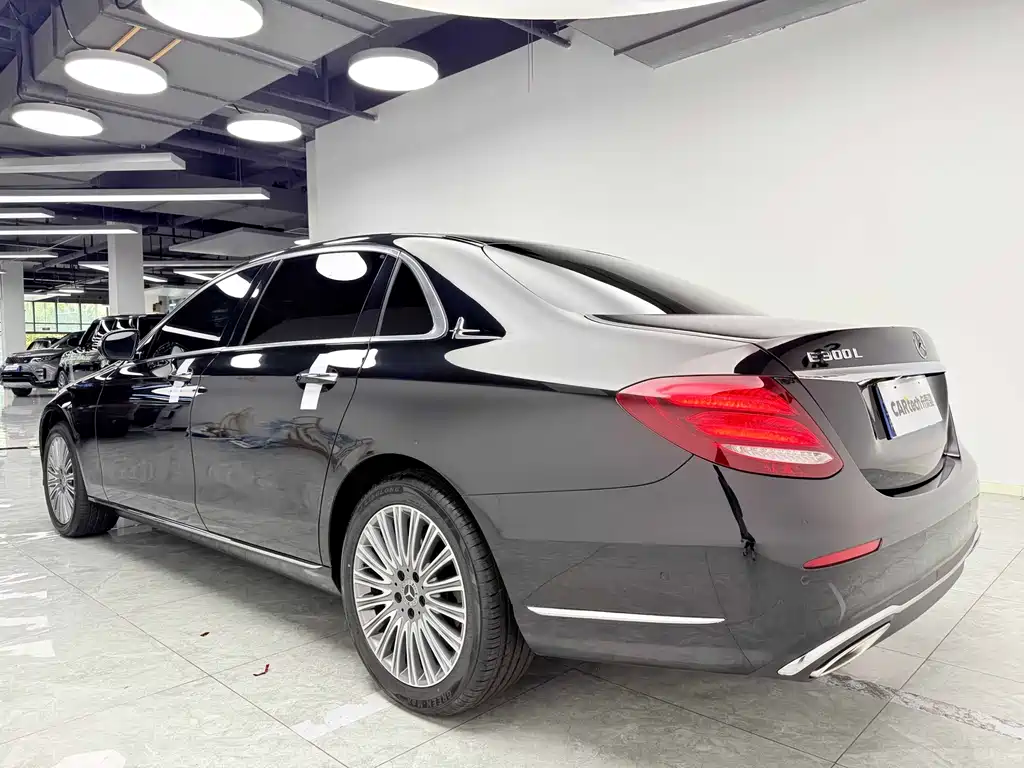 Mercedes-Benz E-Class 2020
