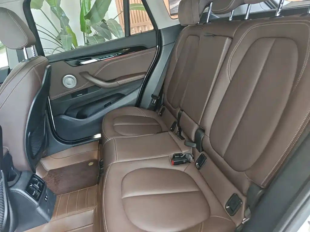 BMW X1 2021 — фото 17