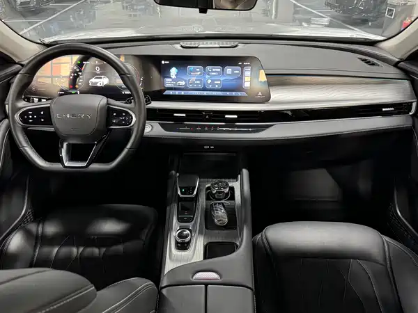 Chery Arrizo 8 2024