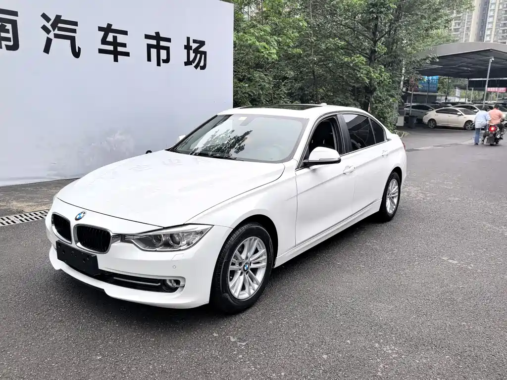BMW 3 Series 2014 — фото 1