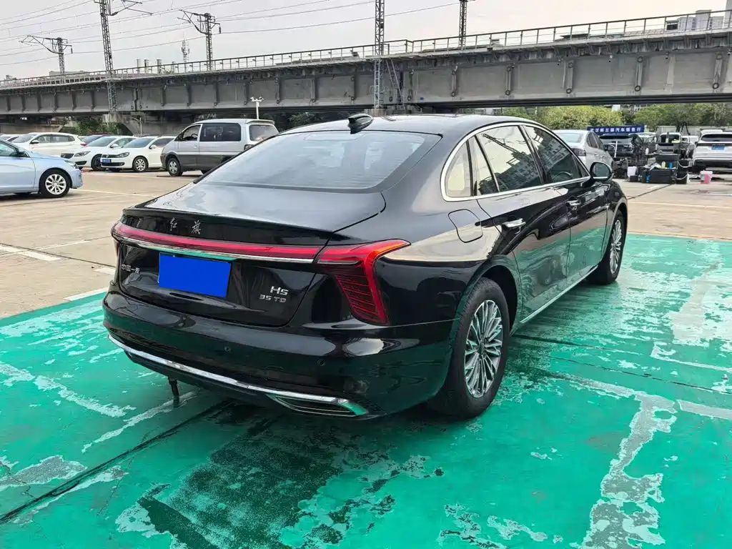 Hongqi H5 2023 — фото 12