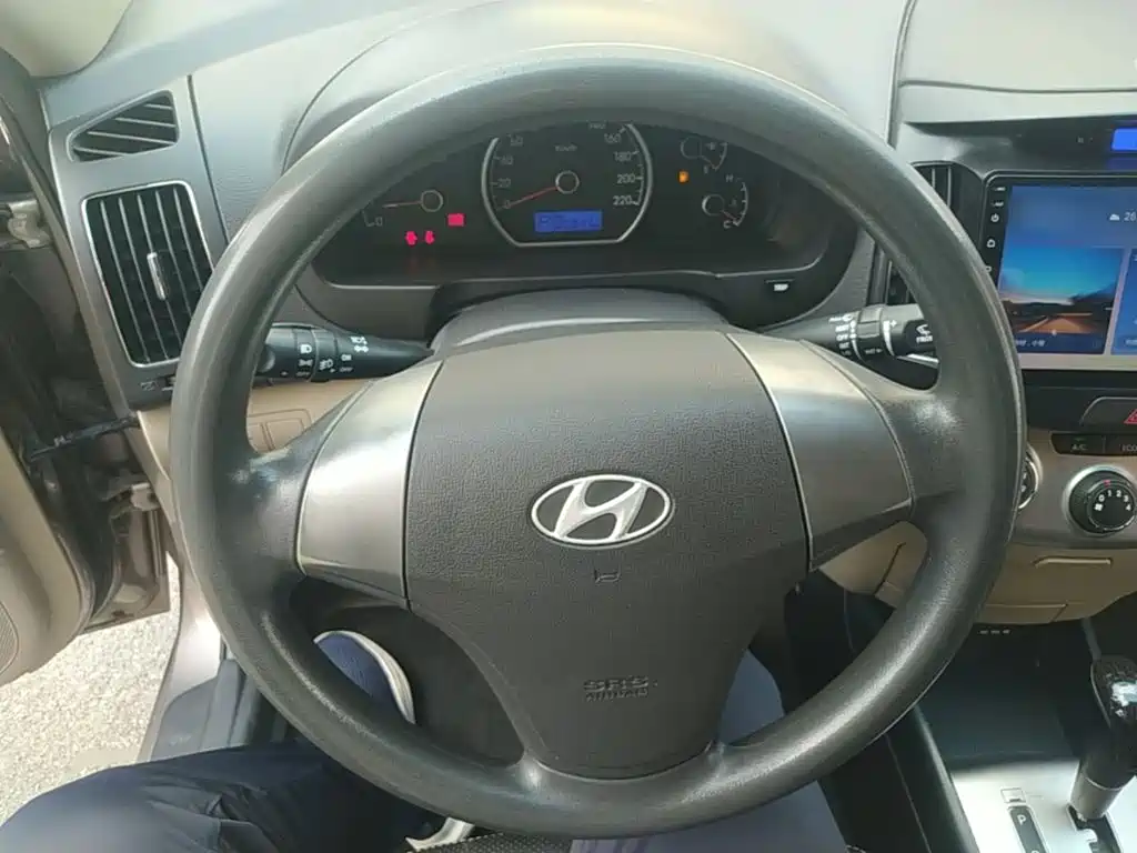 Hyundai Joyful 2015 — фото 11