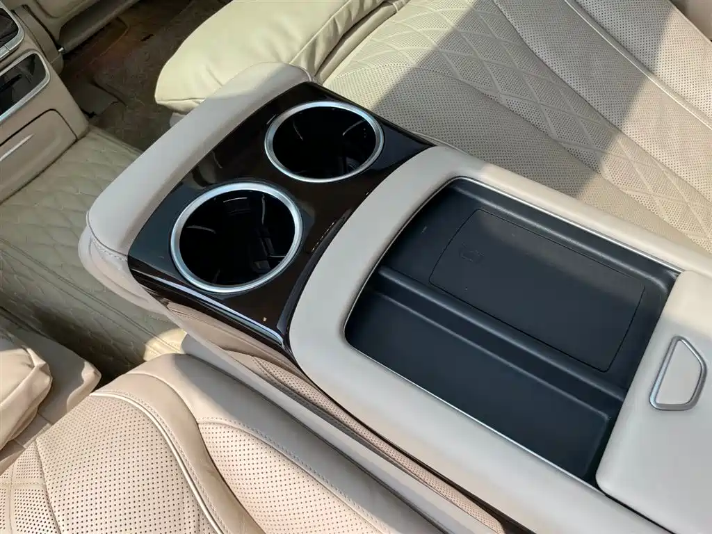 Mercedes-Benz Maybach S-Class 2020 — фото 14