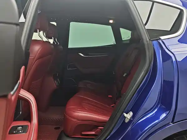 Maserati Levante 2016