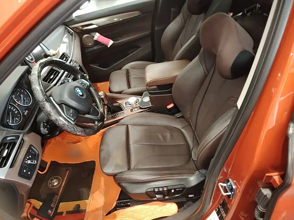 BMW X1 2017 — фото 15