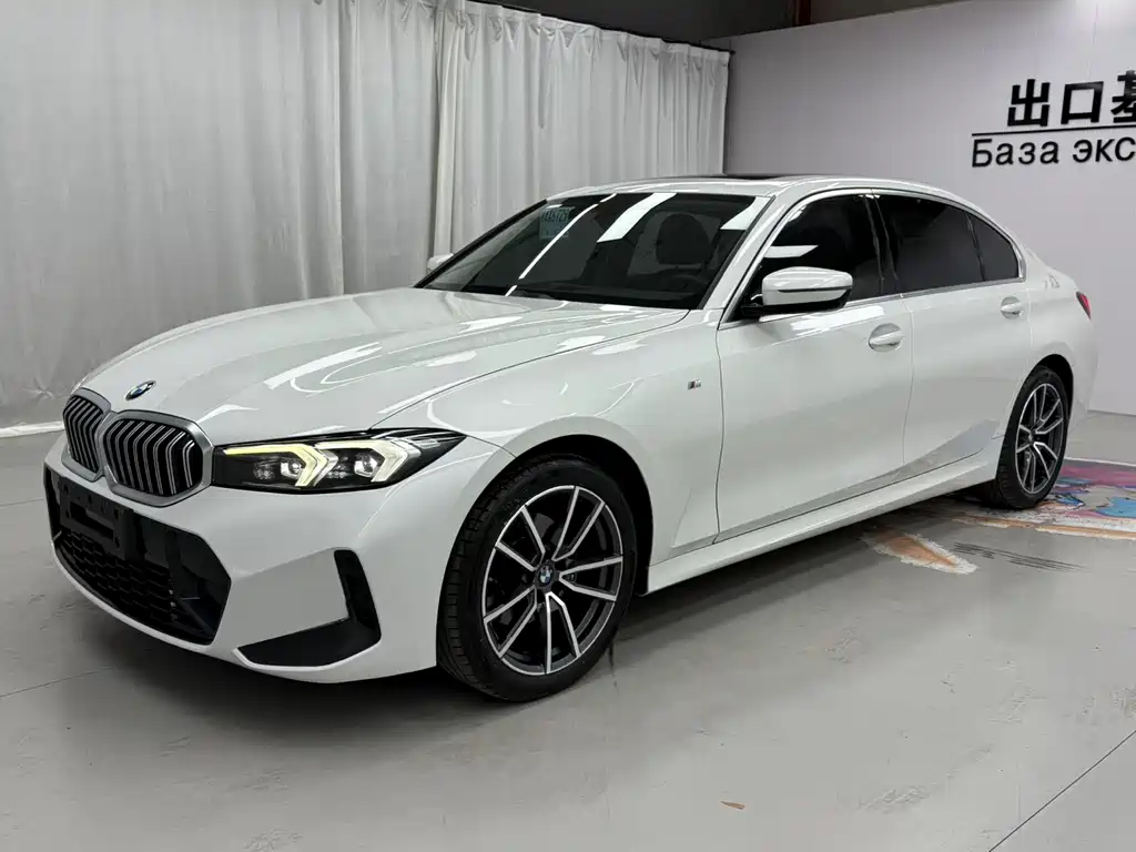 BMW 3 Series 2023 — фото 1