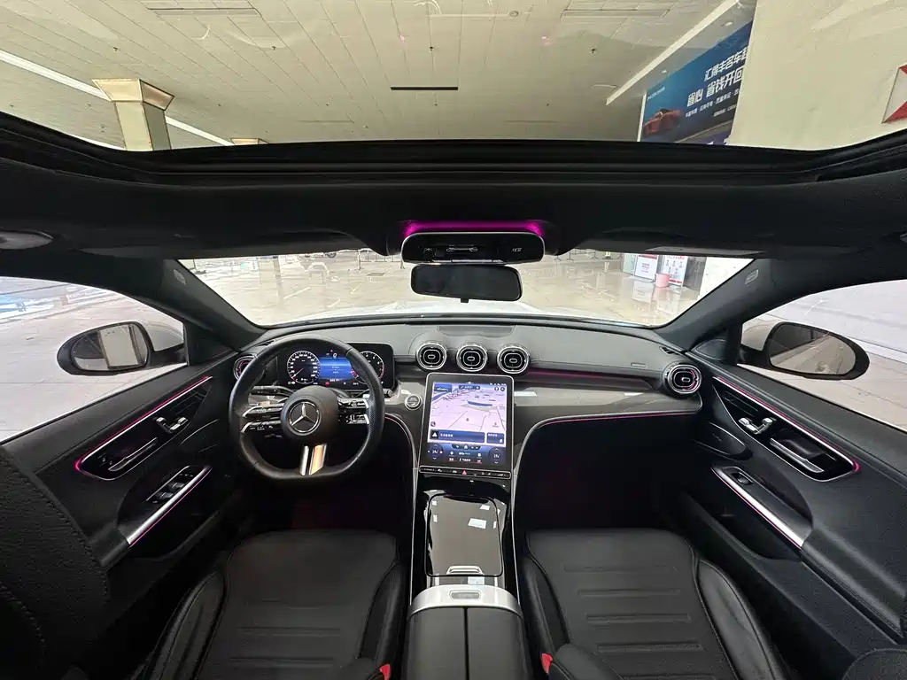 Mercedes-Benz C-Class 2023 — фото 16