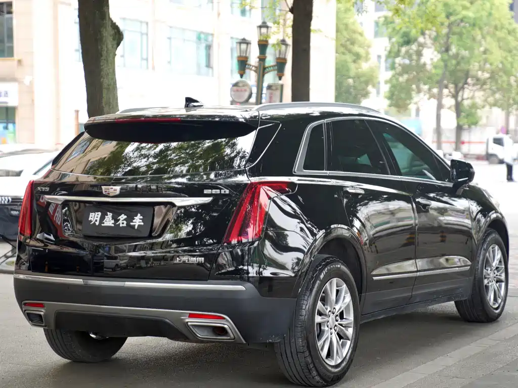 Cadillac XT5 2021 — фото 14