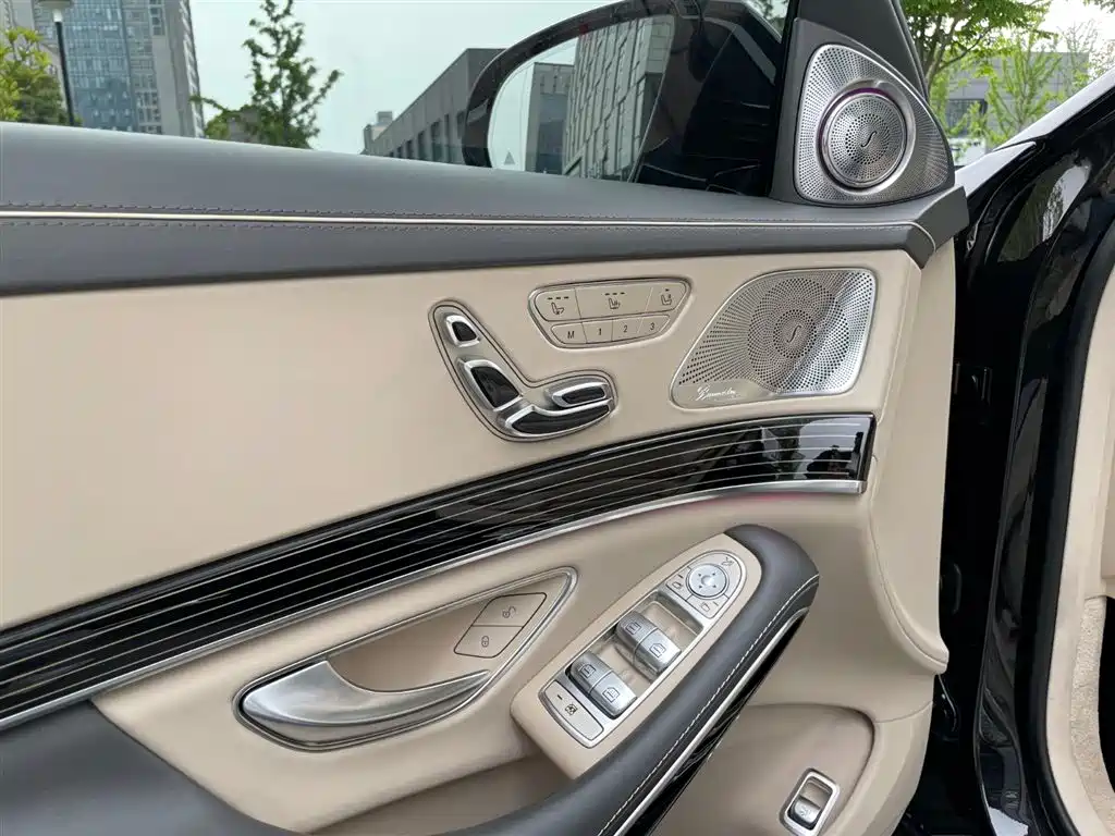 Mercedes-Benz Maybach S-Class 2018 — фото 11