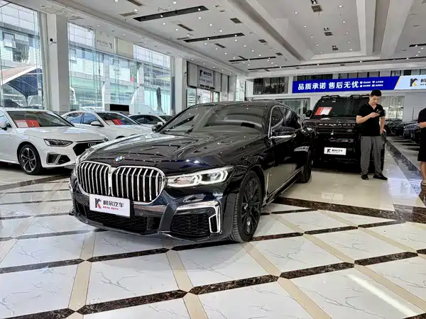 BMW 7 Series 2021