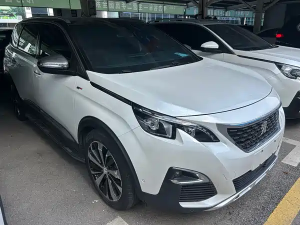 Peugeot 5008 2017