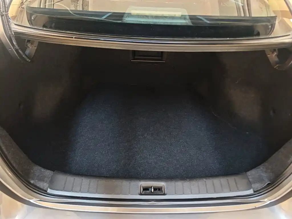 Nissan Sylphy 2021 — фото 15