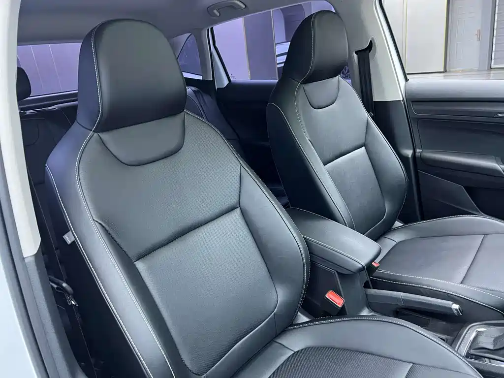 Skoda Kamiq 2023 — фото 20