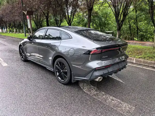 Changan UNI-V 2022