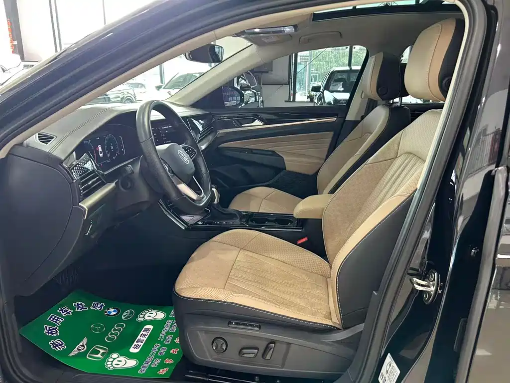 Volkswagen Passat 2022