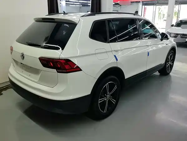 Volkswagen Tiguan L 2020