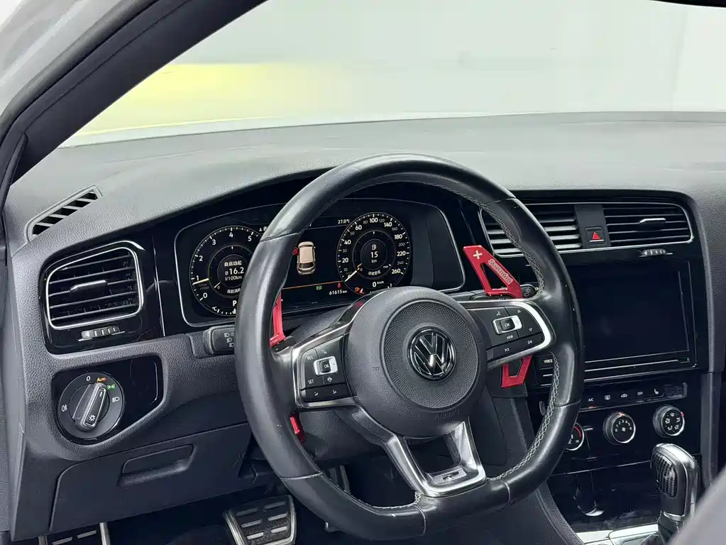 Volkswagen Golf 2019 — фото 4