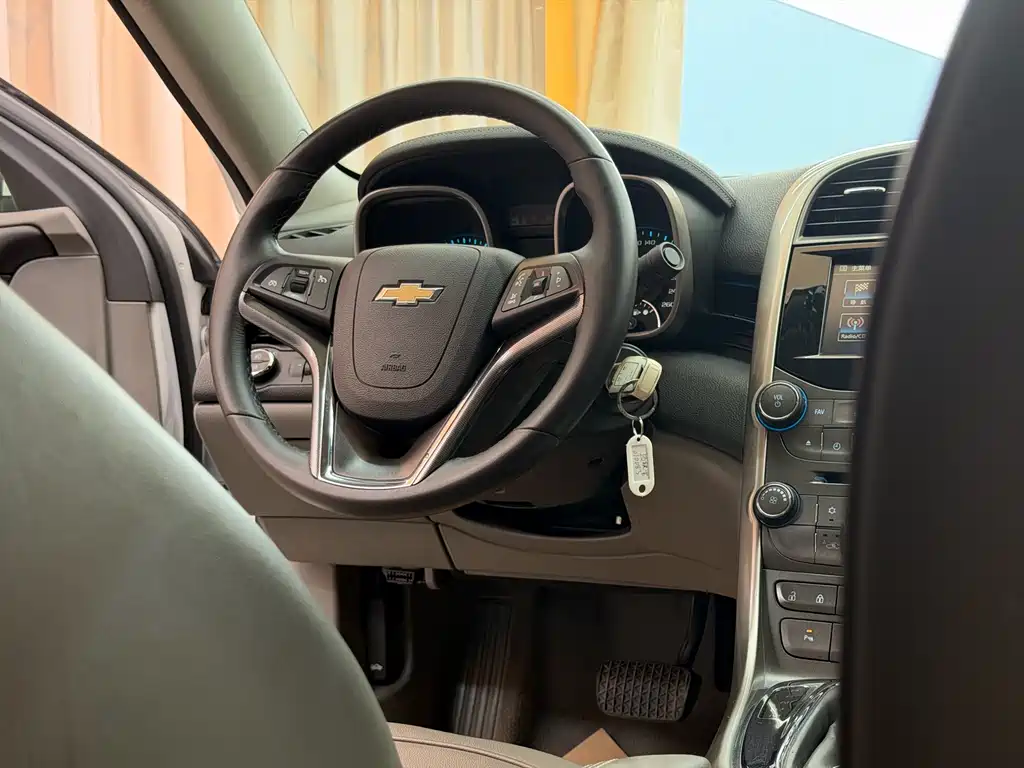 Chevrolet Malibu 2015 — фото 19